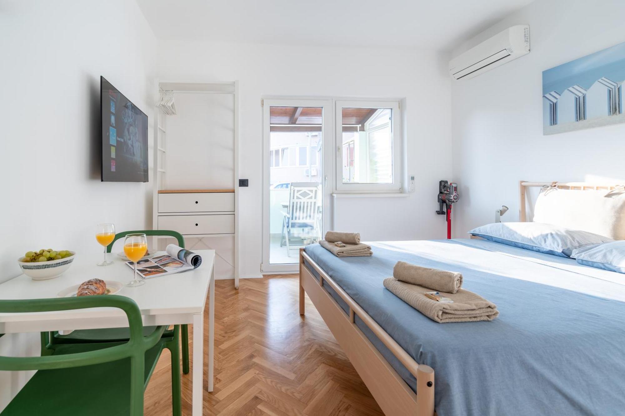 רוביני New! D31 Studio W2 Bikes, Sunny Terrace & Parking מראה חיצוני תמונה